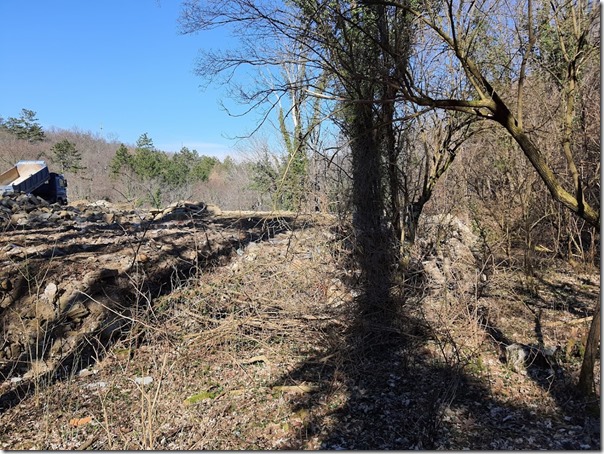 odpadki v Klancu pod Kozino8